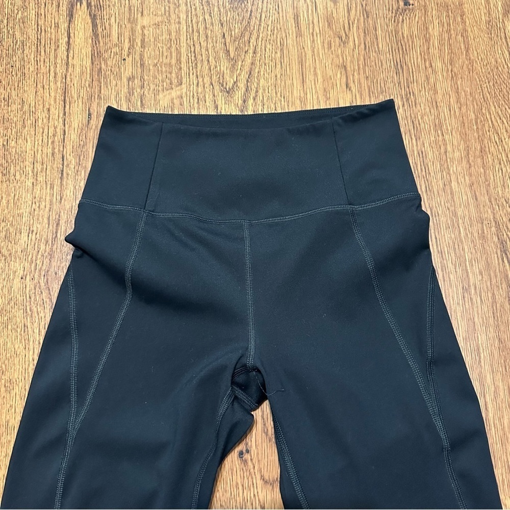 girlfriend collective black cropped leggings size small - Picture 5 of 5
